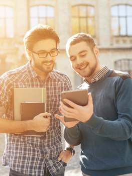 Optio velit cum eius et.